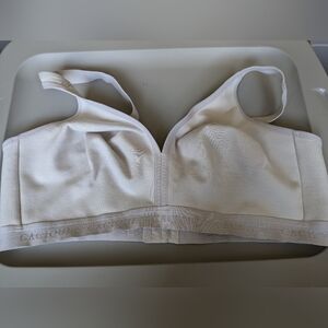 Cacique Bra 46D